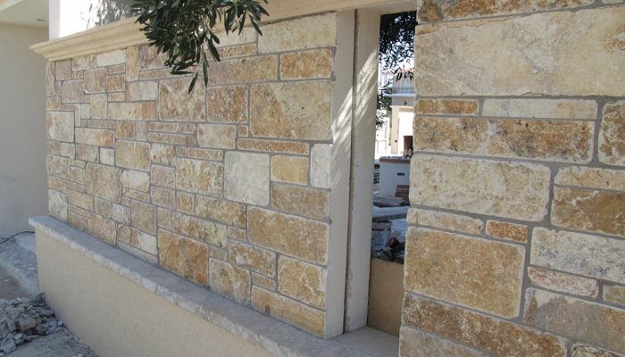 petroplymeni_alvanias_tetragwnismeni_3